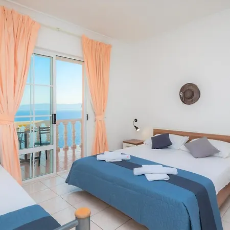 Family Hotel 3*