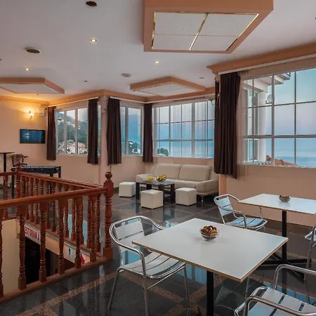 Family Hotel